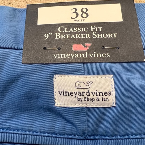 NWT Vineyard Vines Classic Fit 9” Men’s Shorts - Picture 3 of 5